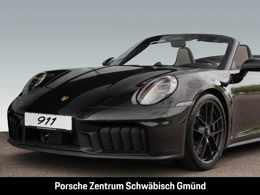 Porsche 992 - Thumbnail 10