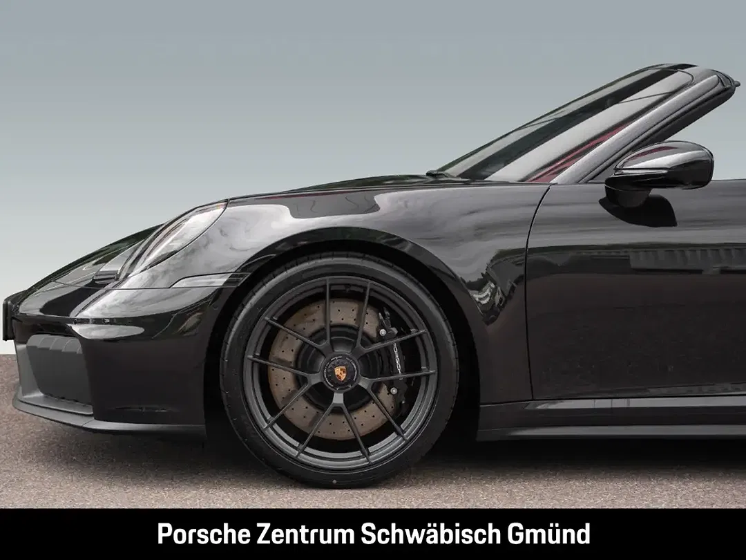 Porsche 992 - Thumbnail 12