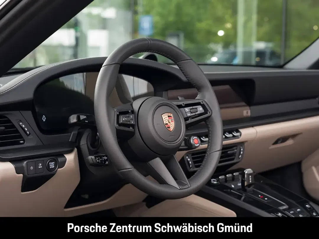 Porsche 992 - Thumbnail 8