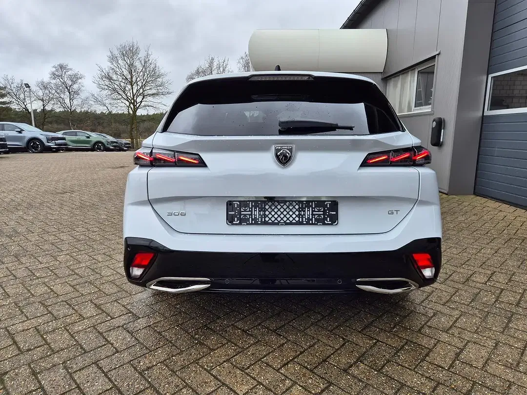 Peugeot 308 - Thumbnail 4