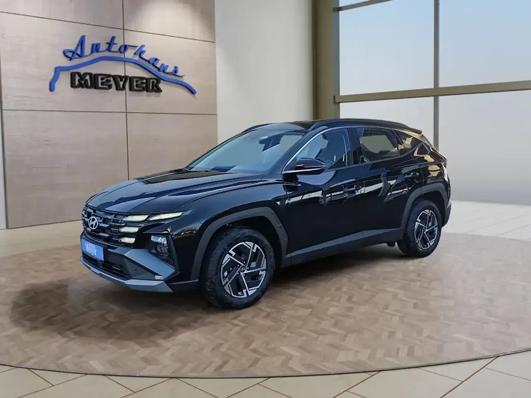 Hyundai TUCSON - Thumbnail 1