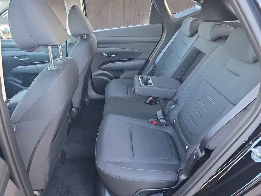 Hyundai TUCSON - Thumbnail 13