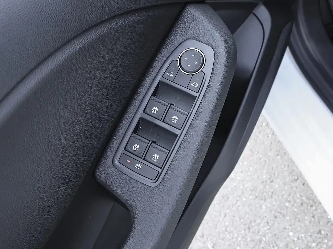 Renault Clio - Thumbnail 12