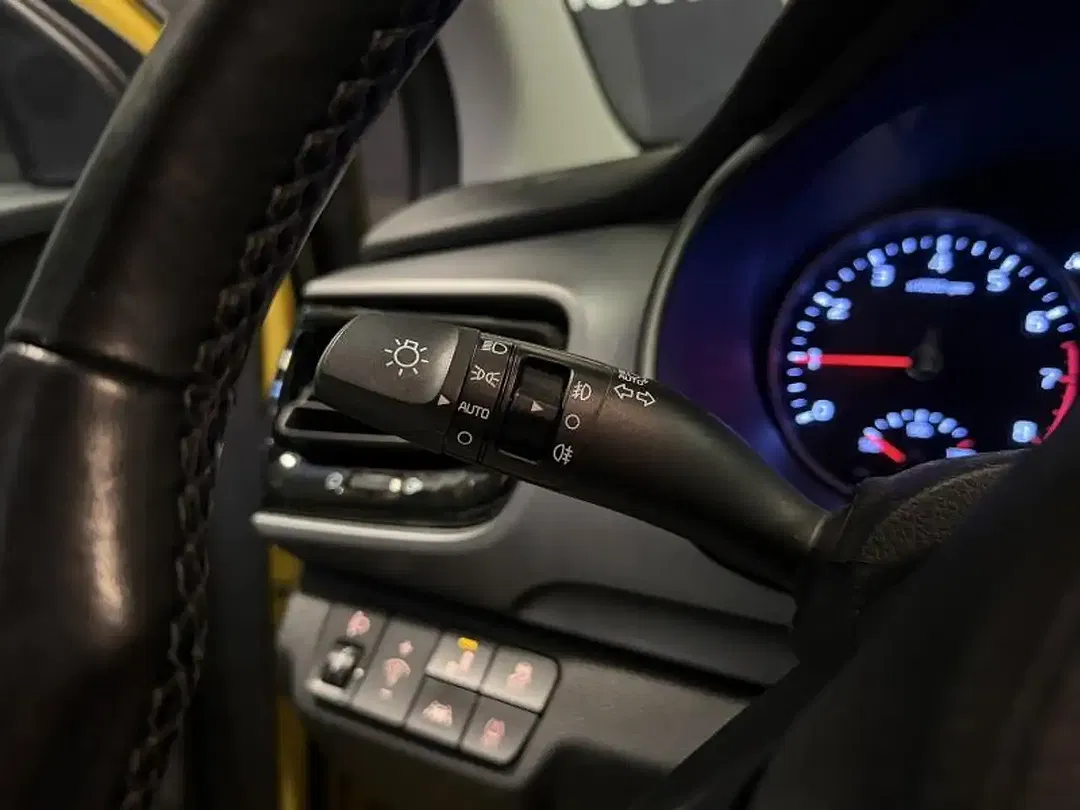 Kia Stonic - Thumbnail 14