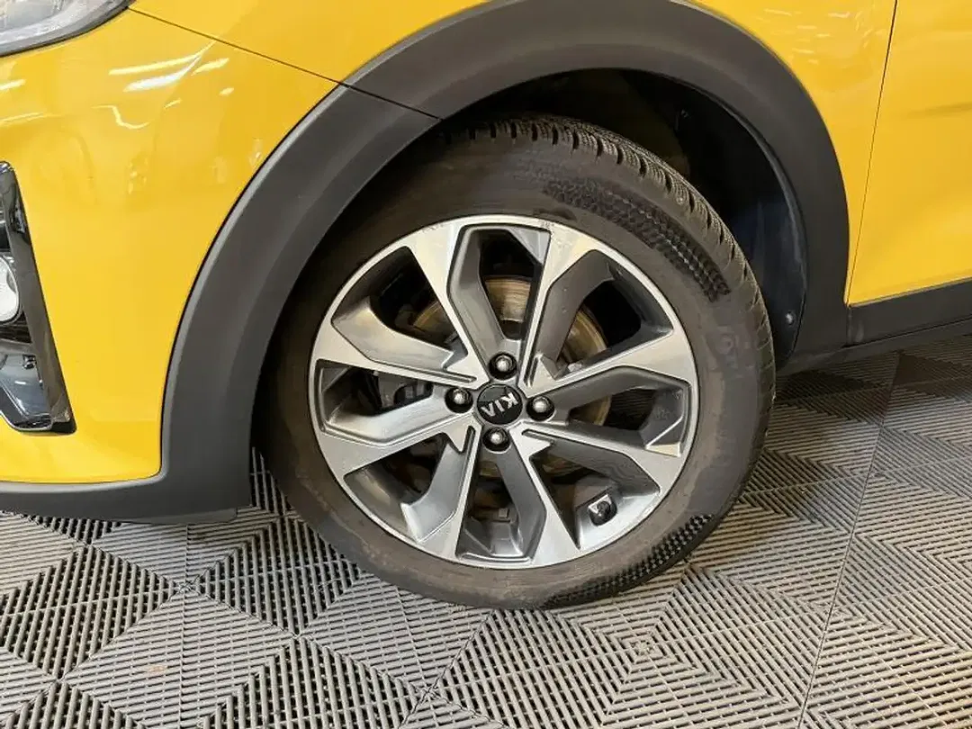 Kia Stonic - Thumbnail 9
