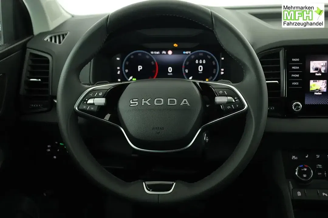 Skoda Karoq - Thumbnail 5