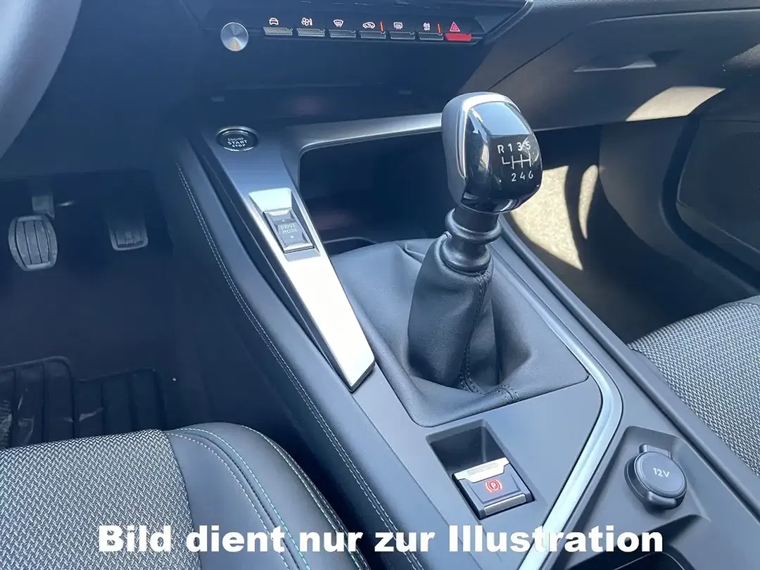 Peugeot 308 - Thumbnail 11