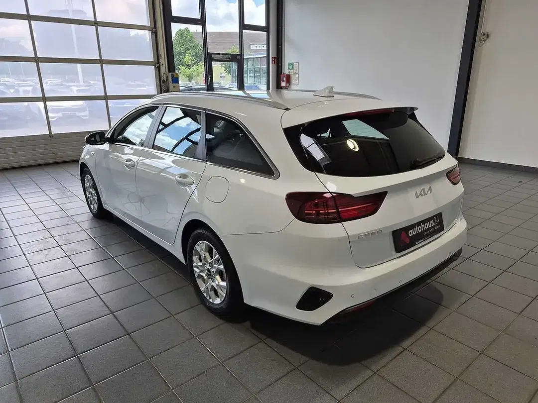 Kia Ceed SW / cee'd SW - Thumbnail 4
