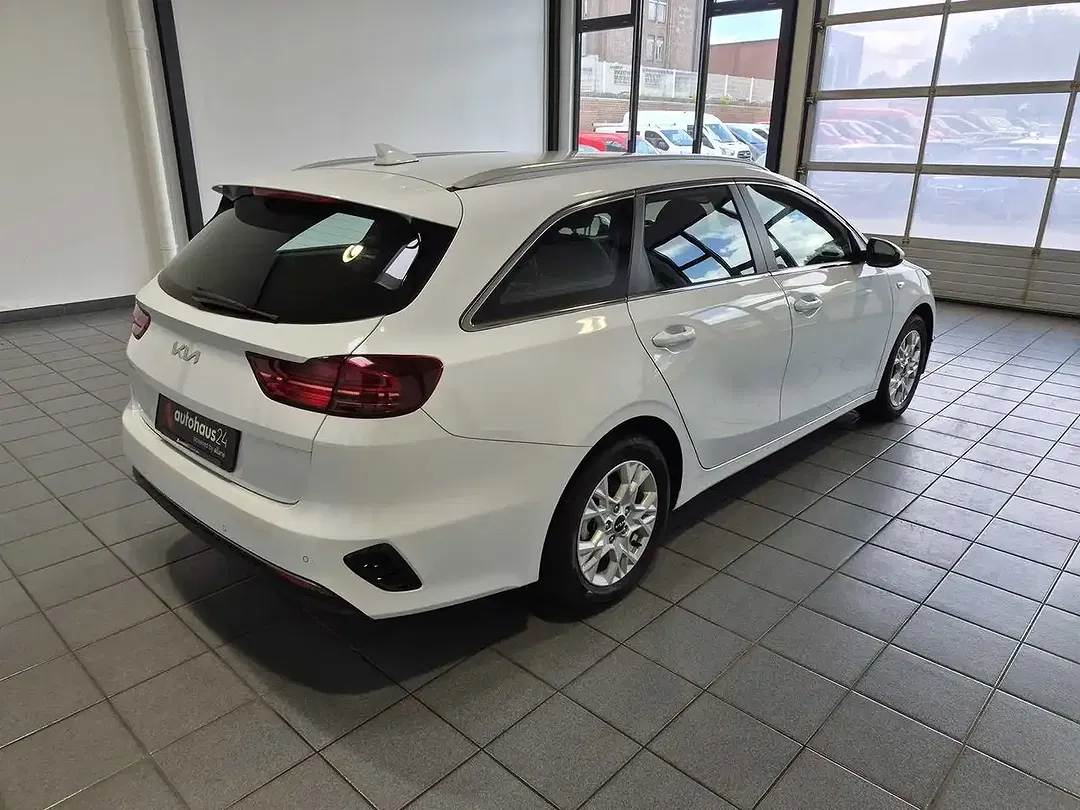 Kia Ceed SW / cee'd SW - Thumbnail 5