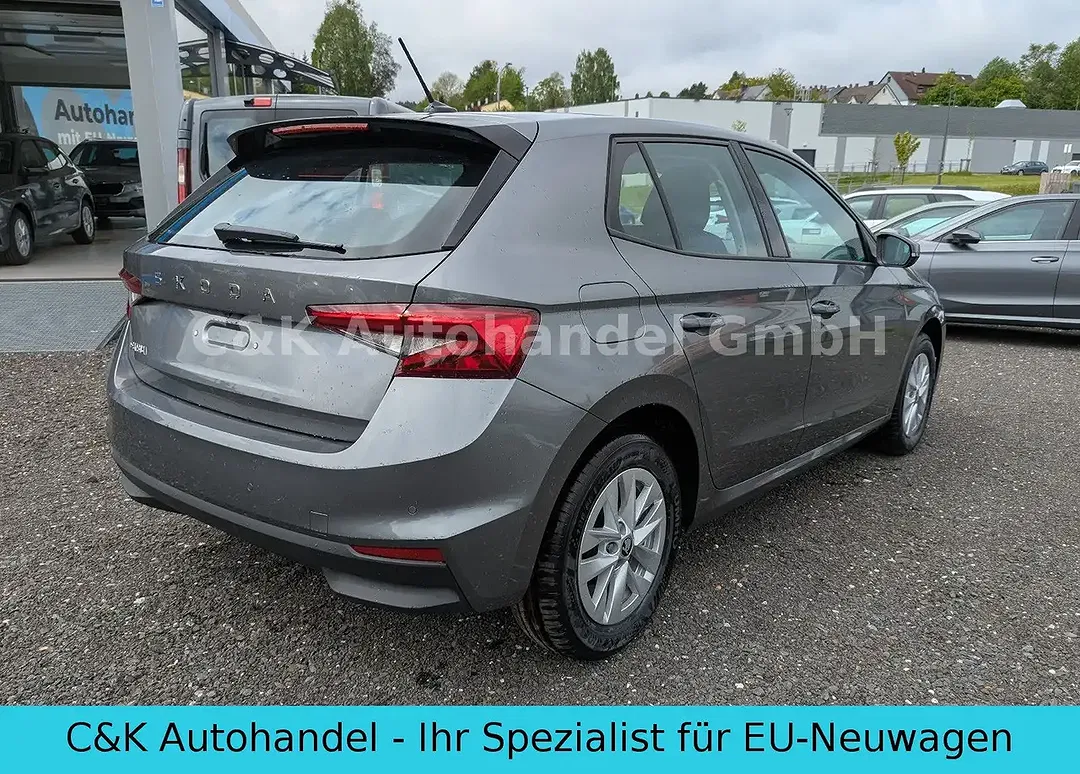 Skoda Fabia - Thumbnail 11
