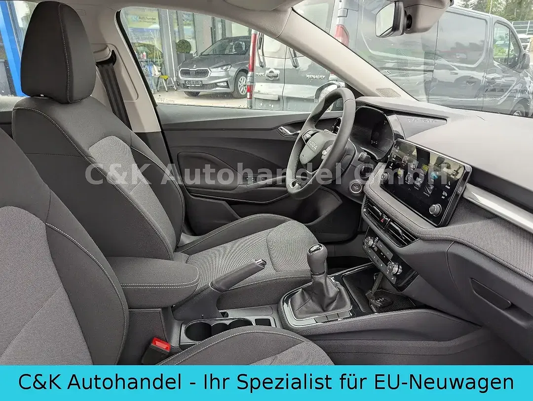 Skoda Fabia - Thumbnail 6