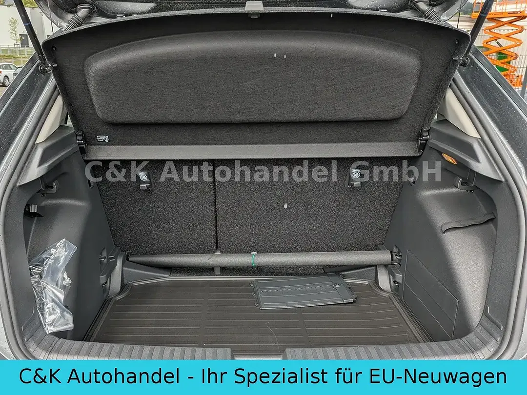 Skoda Fabia - Thumbnail 9