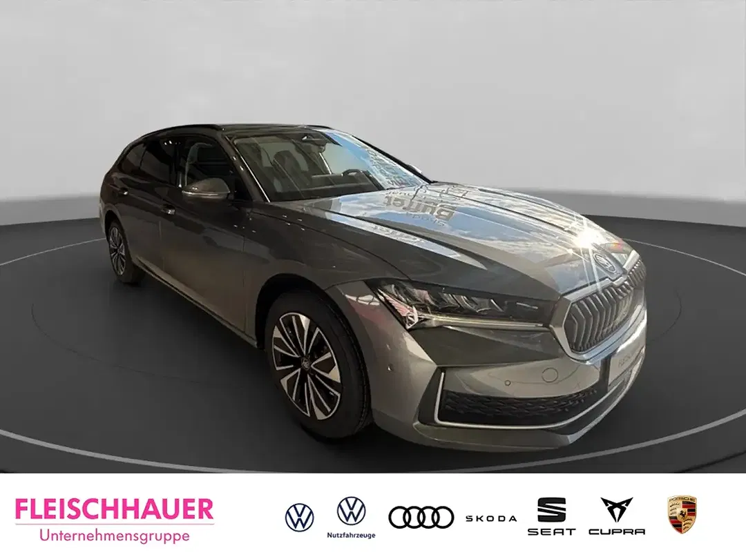 Skoda Superb - Thumbnail 7