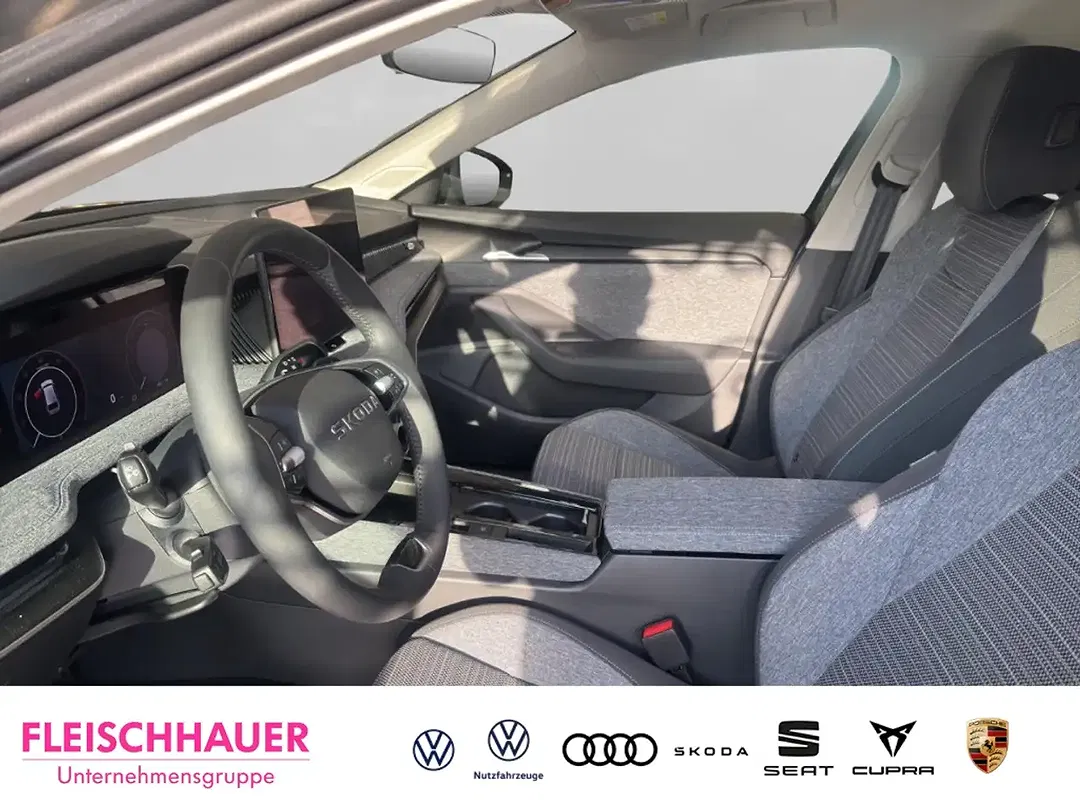 Skoda Superb - Thumbnail 8