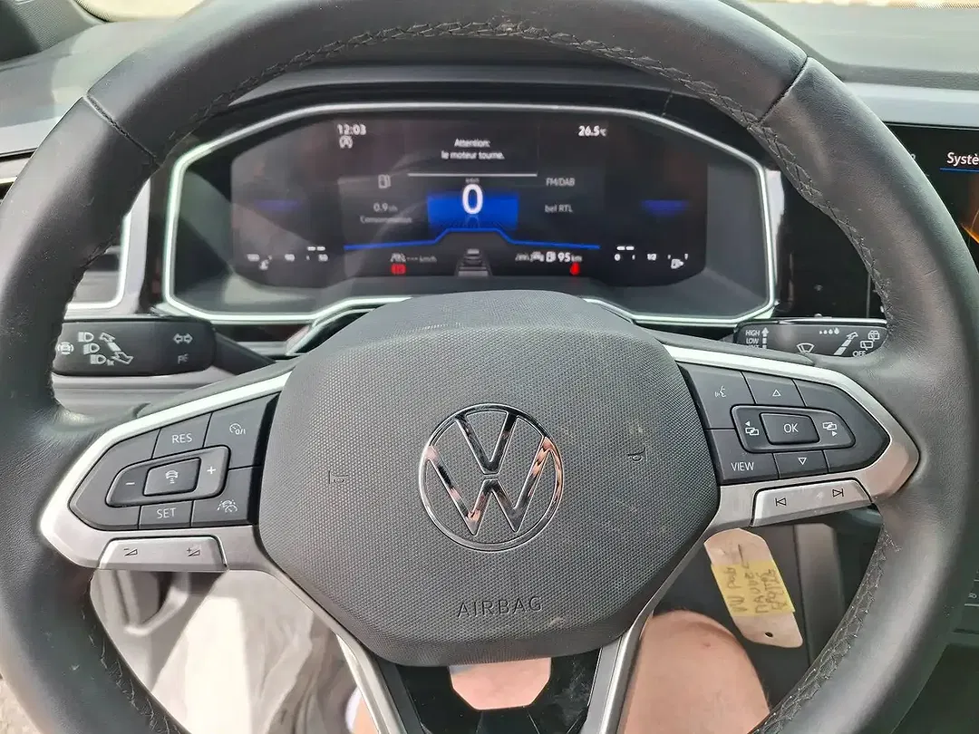Volkswagen Polo - Thumbnail 10