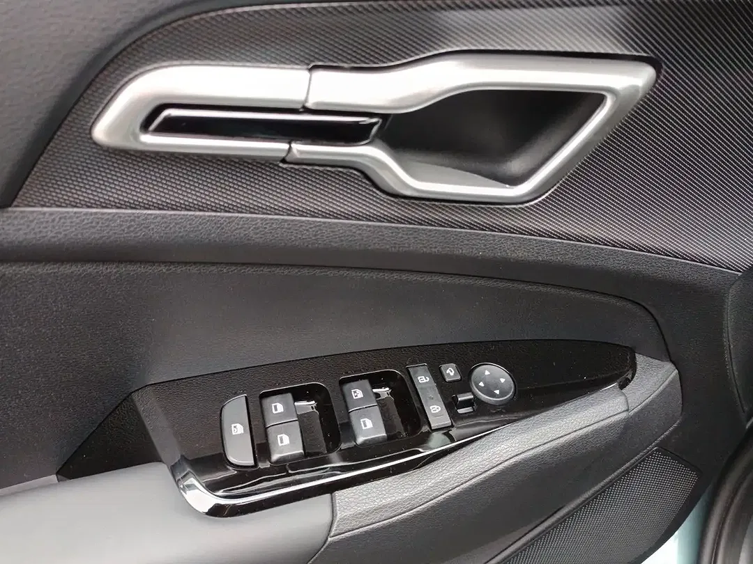 Kia Sportage - Thumbnail 8