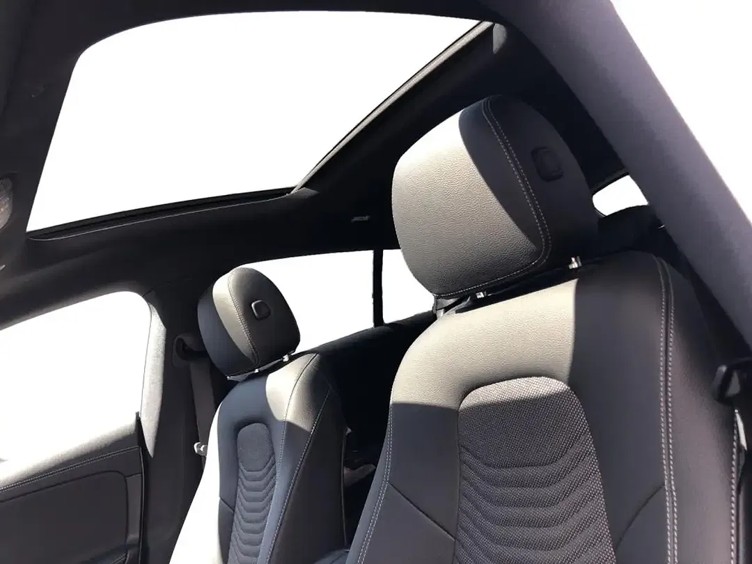 Mercedes-Benz CLA 180 - Thumbnail 13