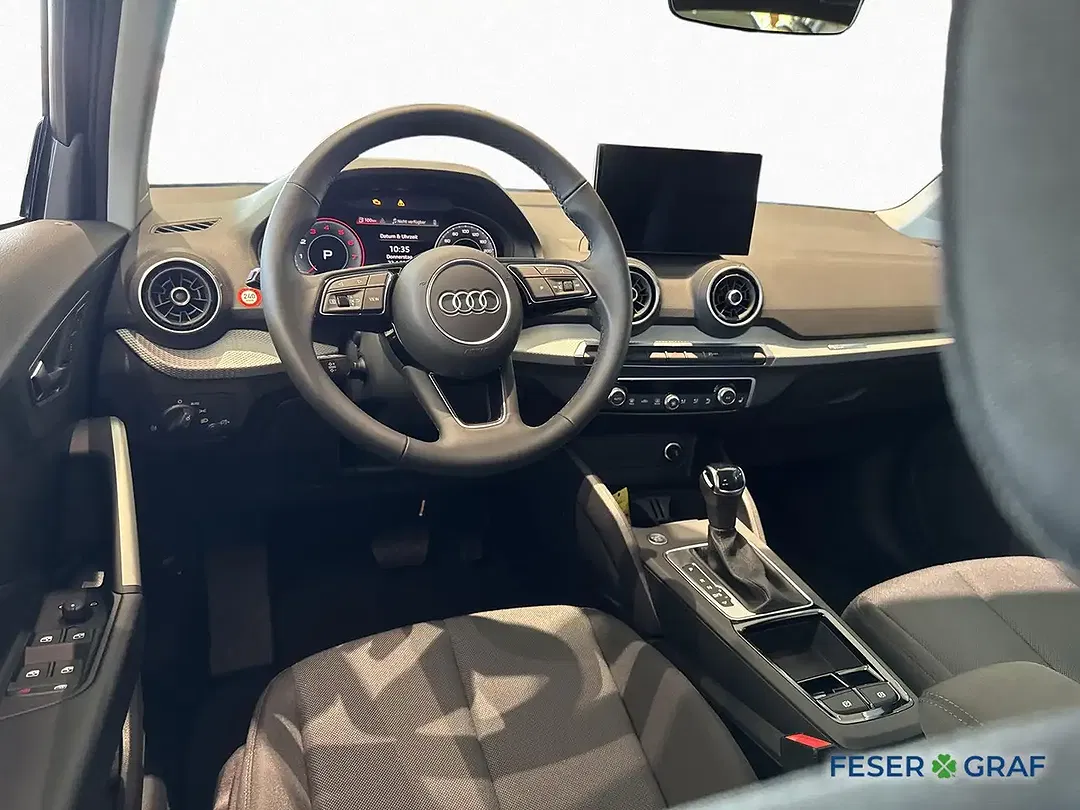 Audi Q2 - Thumbnail 9