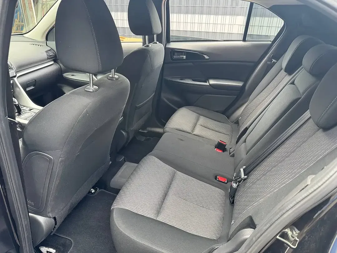 Mitsubishi Eclipse Cross - Thumbnail 14