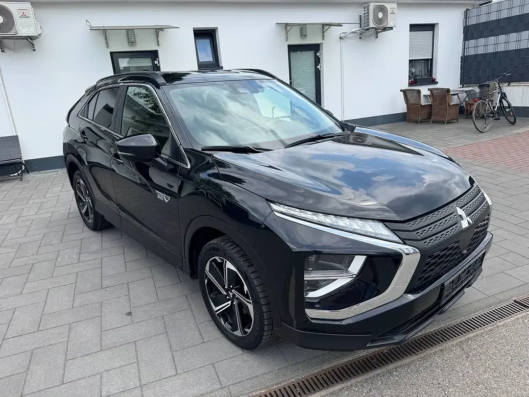 Mitsubishi Eclipse Cross - Thumbnail 2