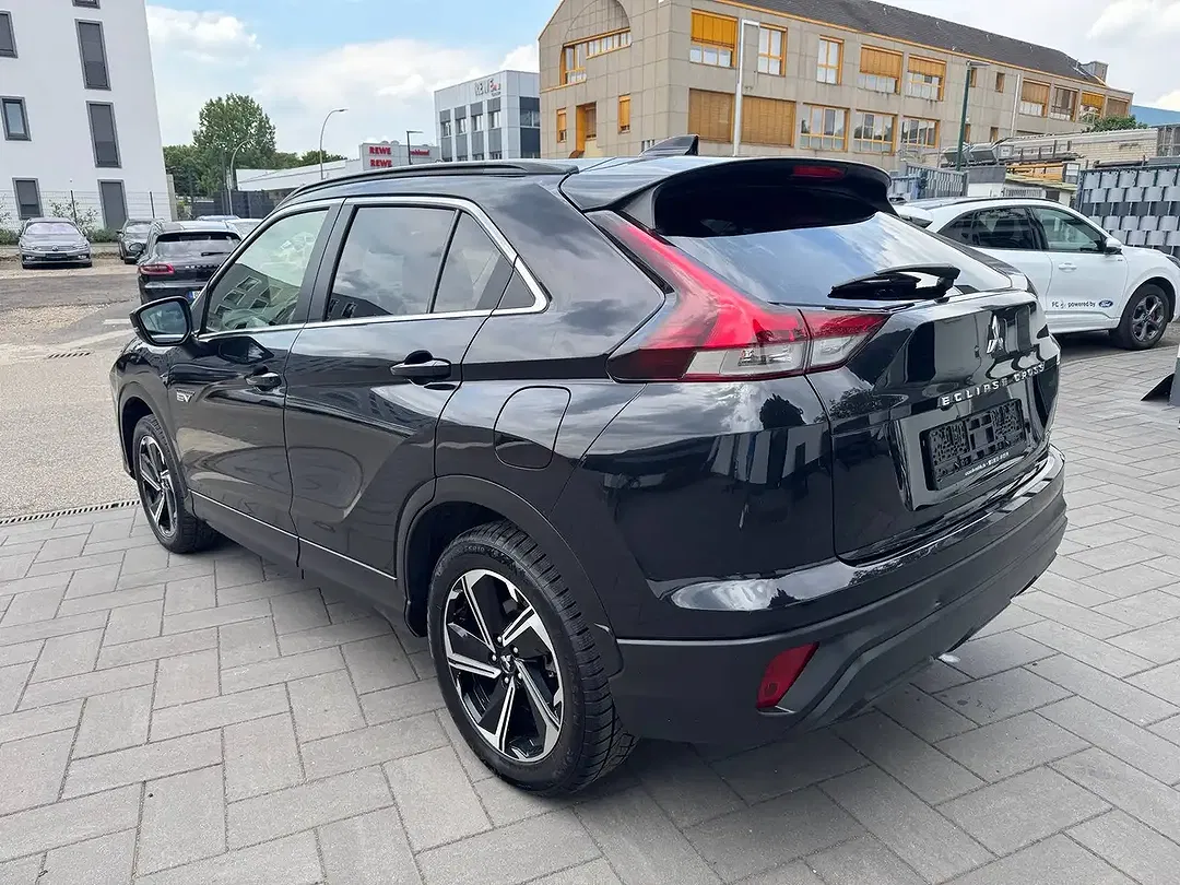 Mitsubishi Eclipse Cross - Thumbnail 6