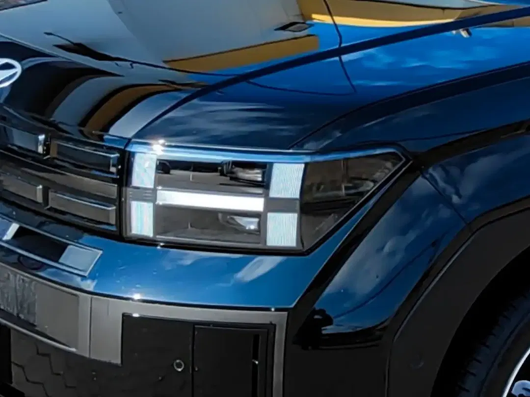 Hyundai SANTA FE - Thumbnail 5