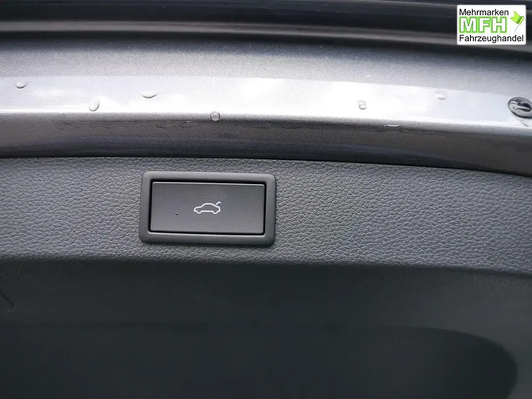 Skoda Karoq - Thumbnail 14