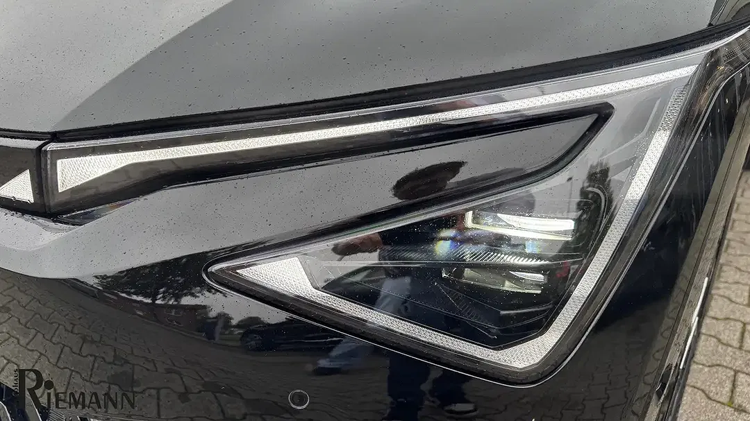 Kia EV6 - Thumbnail 10