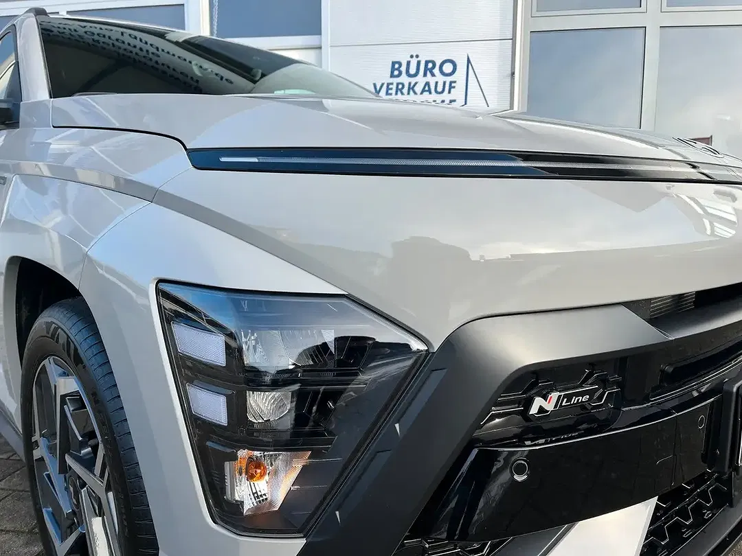 Hyundai KONA - Thumbnail 3