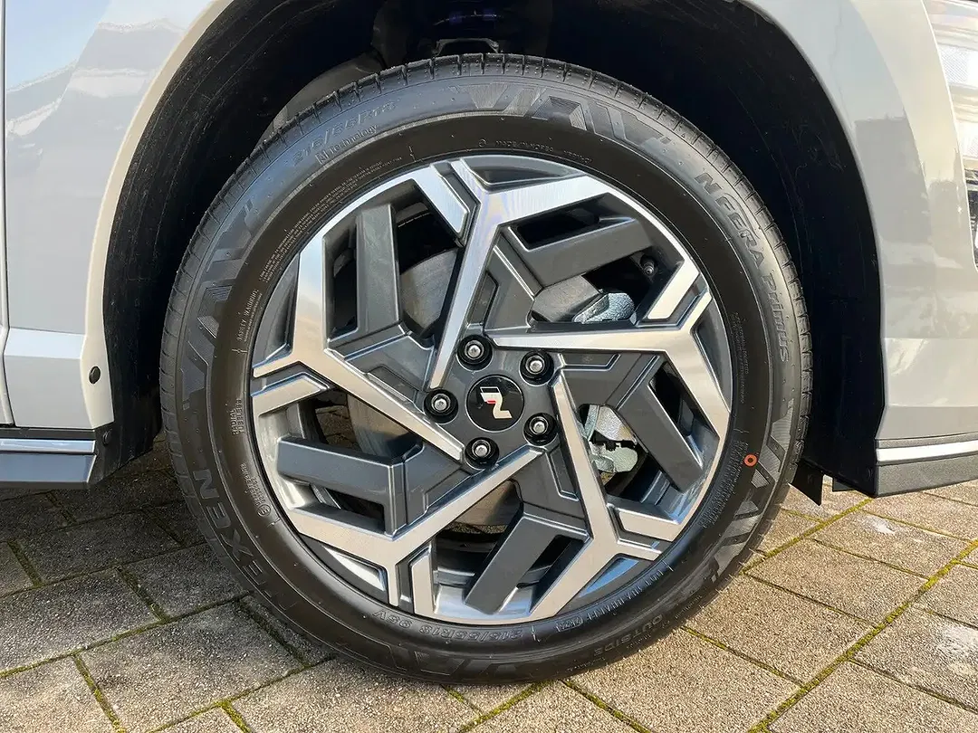 Hyundai KONA - Thumbnail 6