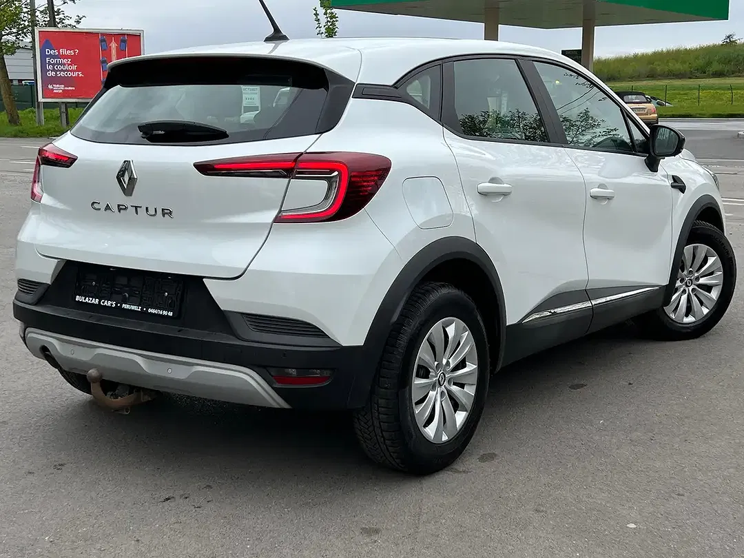 Renault Captur - Thumbnail 6