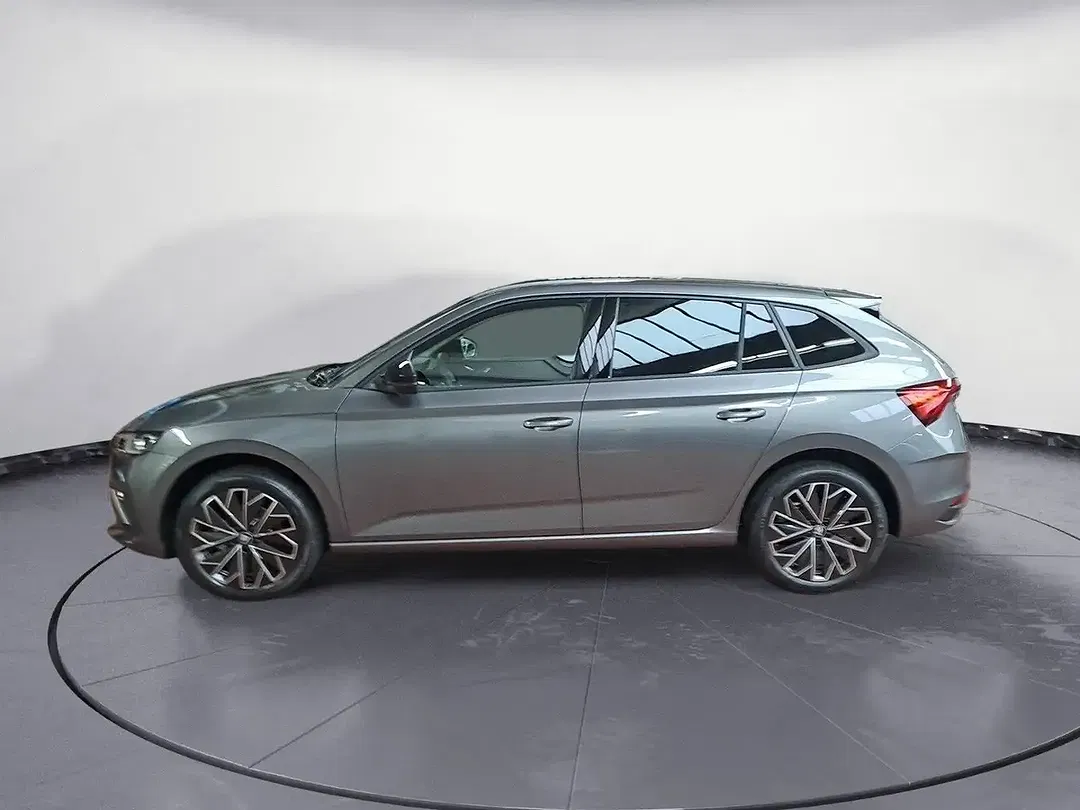 Skoda Scala - Thumbnail 1