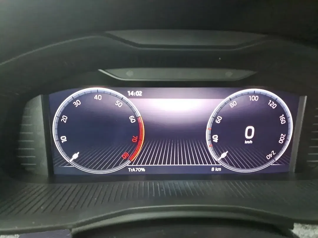 Skoda Scala - Thumbnail 8