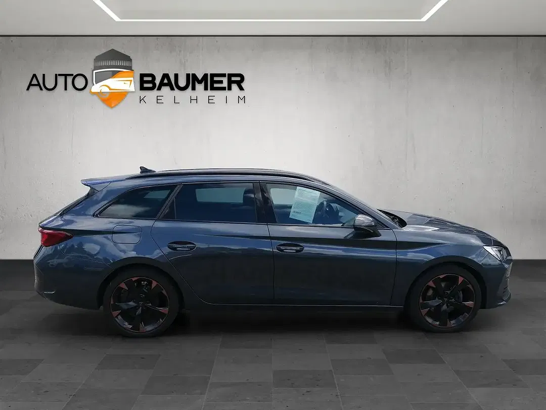 CUPRA Leon - Thumbnail 4