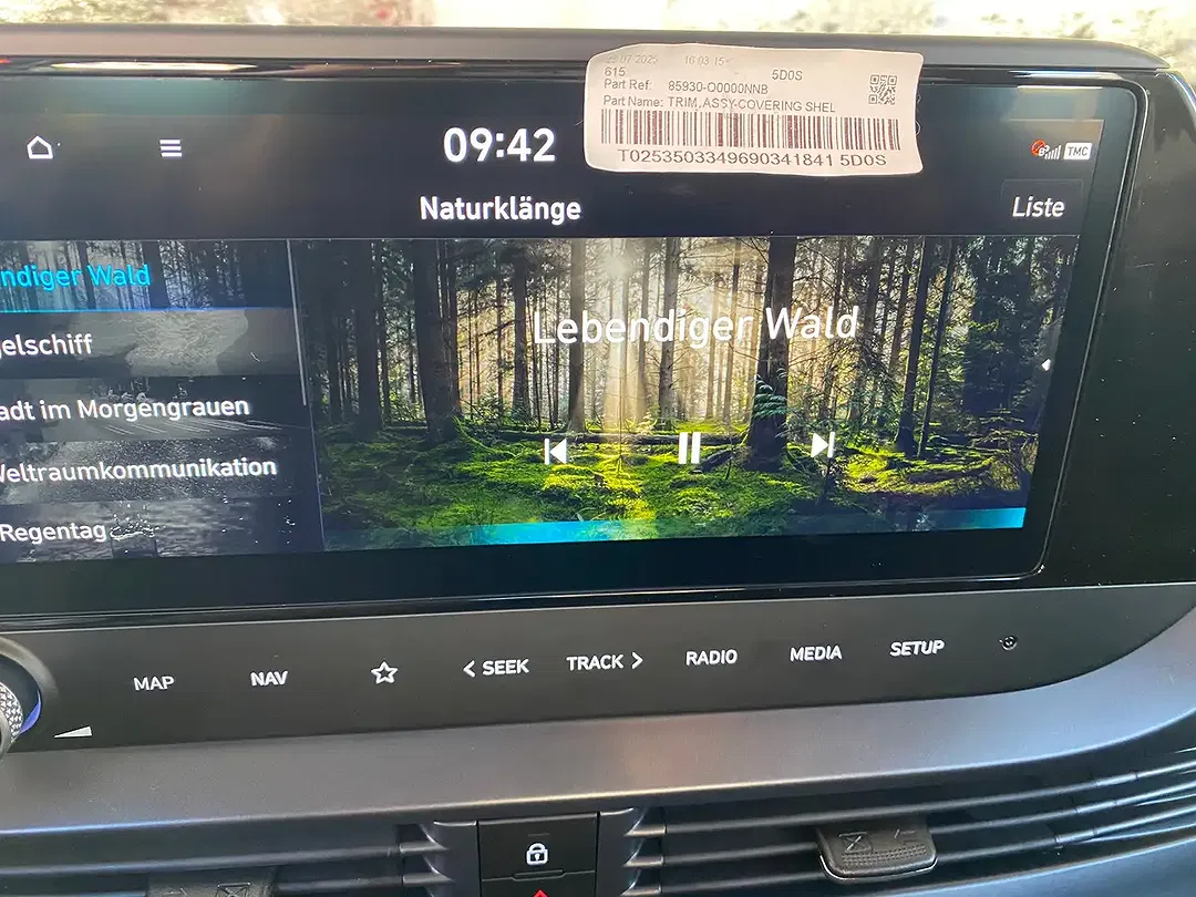 Hyundai i20 - Thumbnail 37
