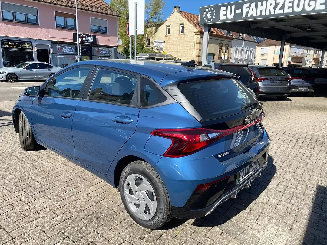 Hyundai i20 - Thumbnail 5