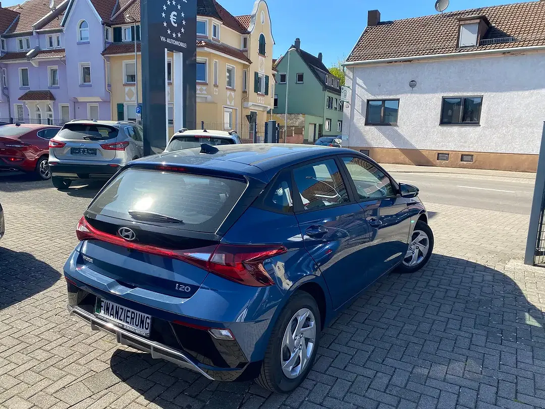 Hyundai i20 - Thumbnail 9