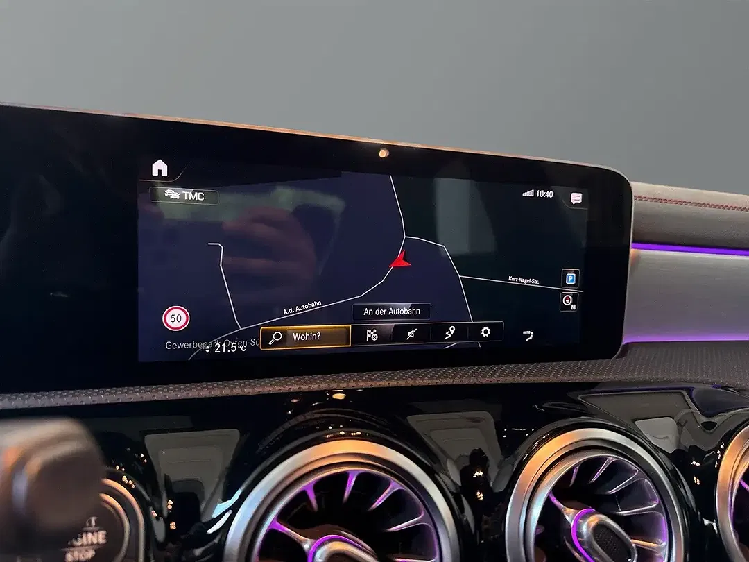 Mercedes-Benz CLA 220 - Thumbnail 13