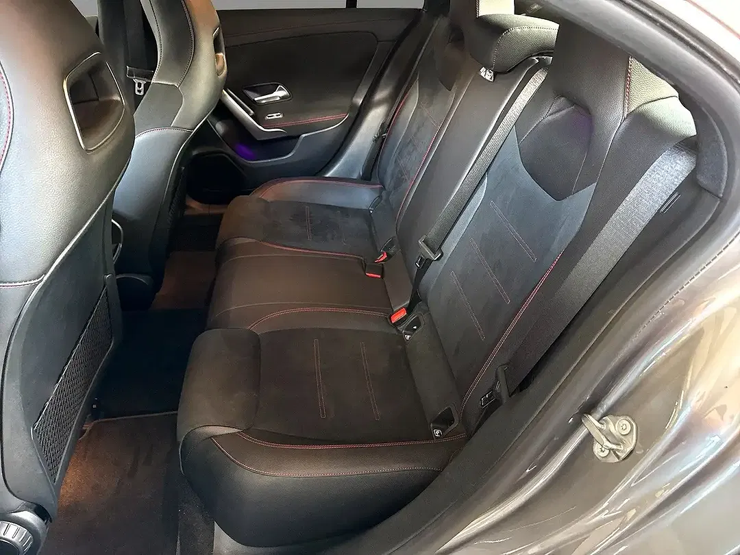 Mercedes-Benz CLA 220 - Thumbnail 14