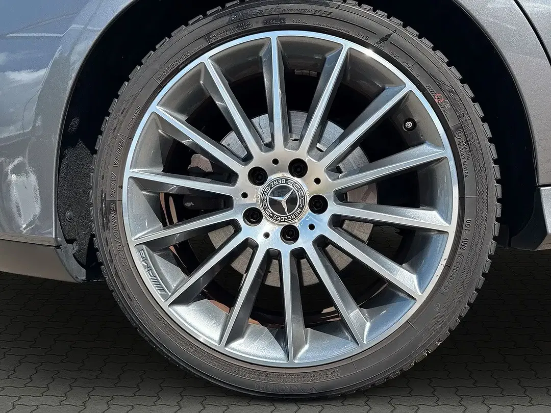 Mercedes-Benz CLA 220 - Thumbnail 15