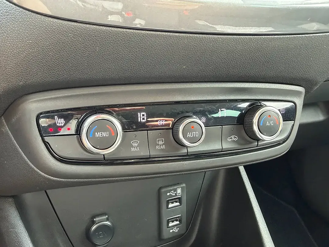 Opel Crossland X - Thumbnail 5