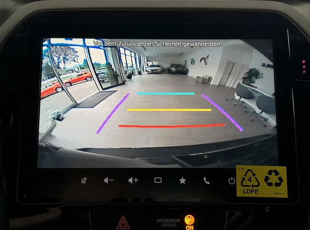 Suzuki Vitara - Thumbnail 15
