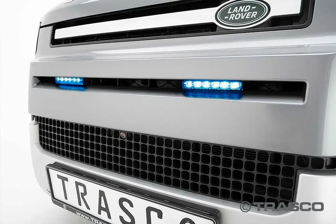 Land Rover Defender - Thumbnail 11