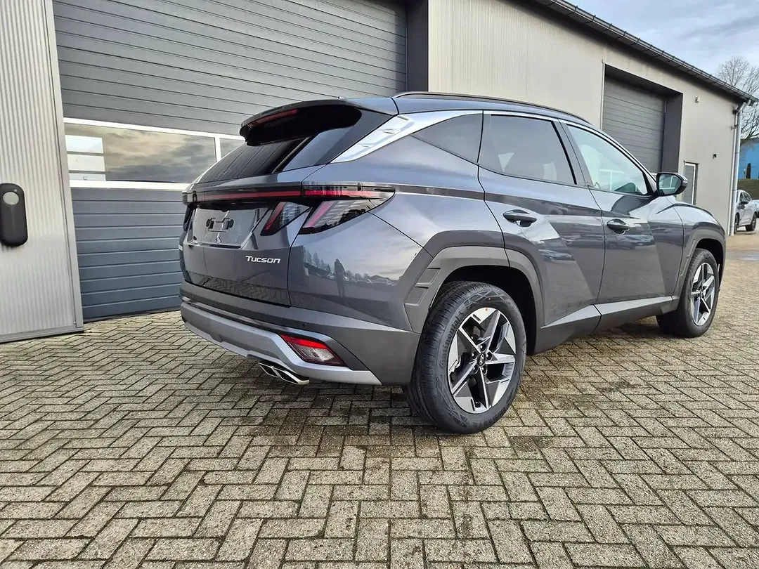 Hyundai TUCSON - Thumbnail 4