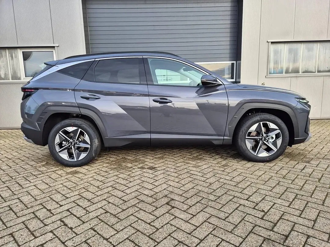 Hyundai TUCSON - Thumbnail 5