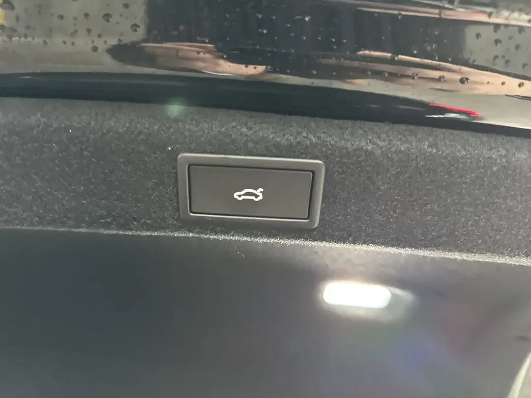 Skoda Superb - Thumbnail 13