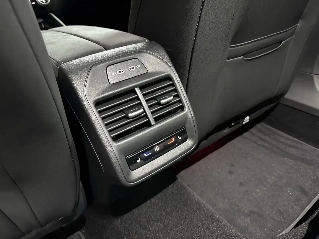 Skoda Superb - Thumbnail 14