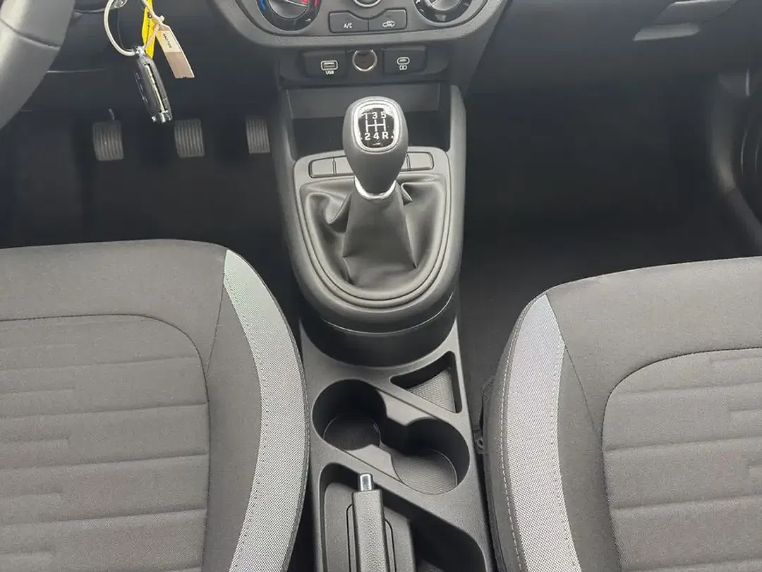 Hyundai i10 - Thumbnail 9