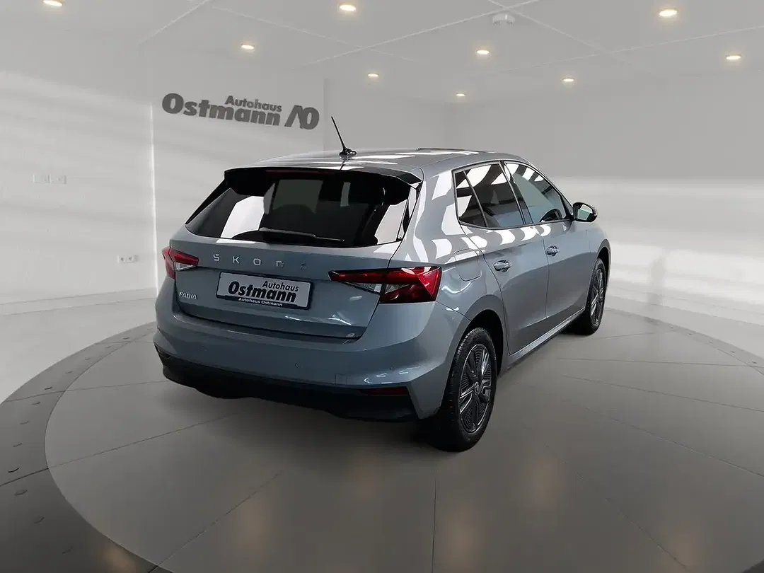 Skoda Fabia - Thumbnail 3