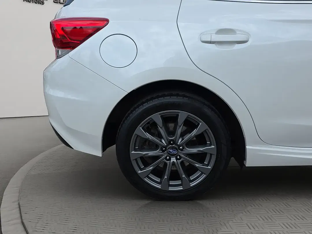 Subaru Impreza - Thumbnail 29